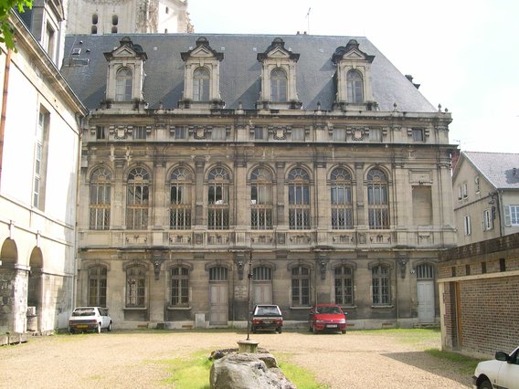  musée Saint-Loup